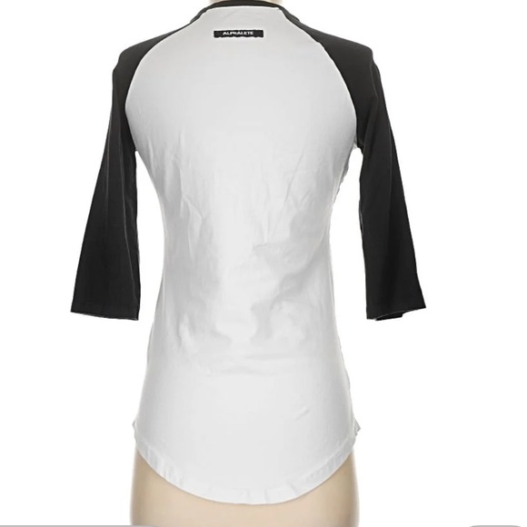Alphalete Black and White 3/4 Sleeve Baseball Tee Size Small NWT - Picture 2 of 4